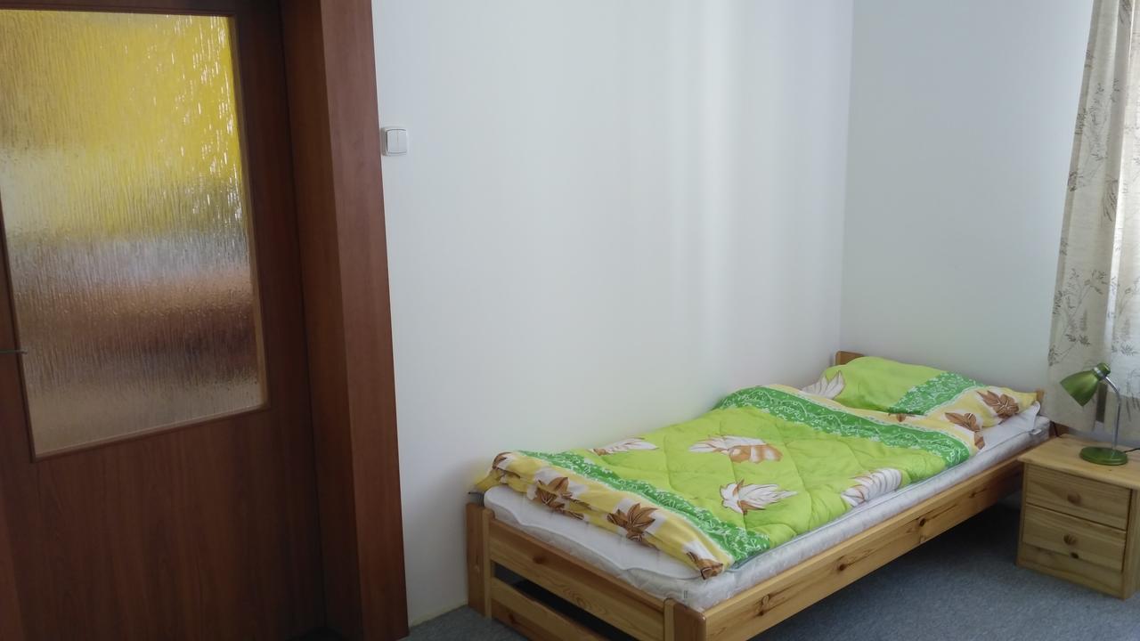 Apartman Utvina Екстериор снимка